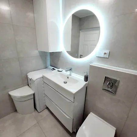 Apartment 300 Metrow Od Plazy